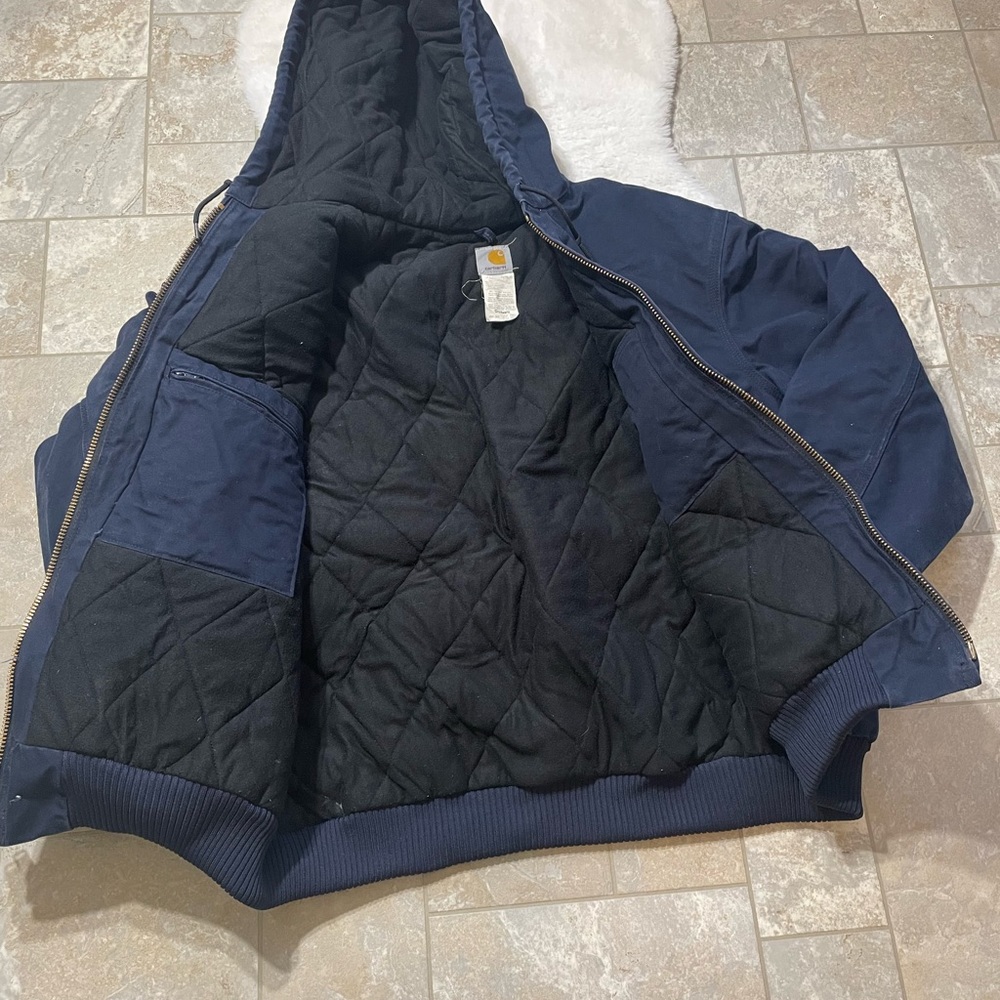 Jacket - Picture 2 of 4